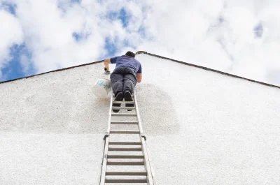 Peinture extérieure à Verne — façades et ravalement